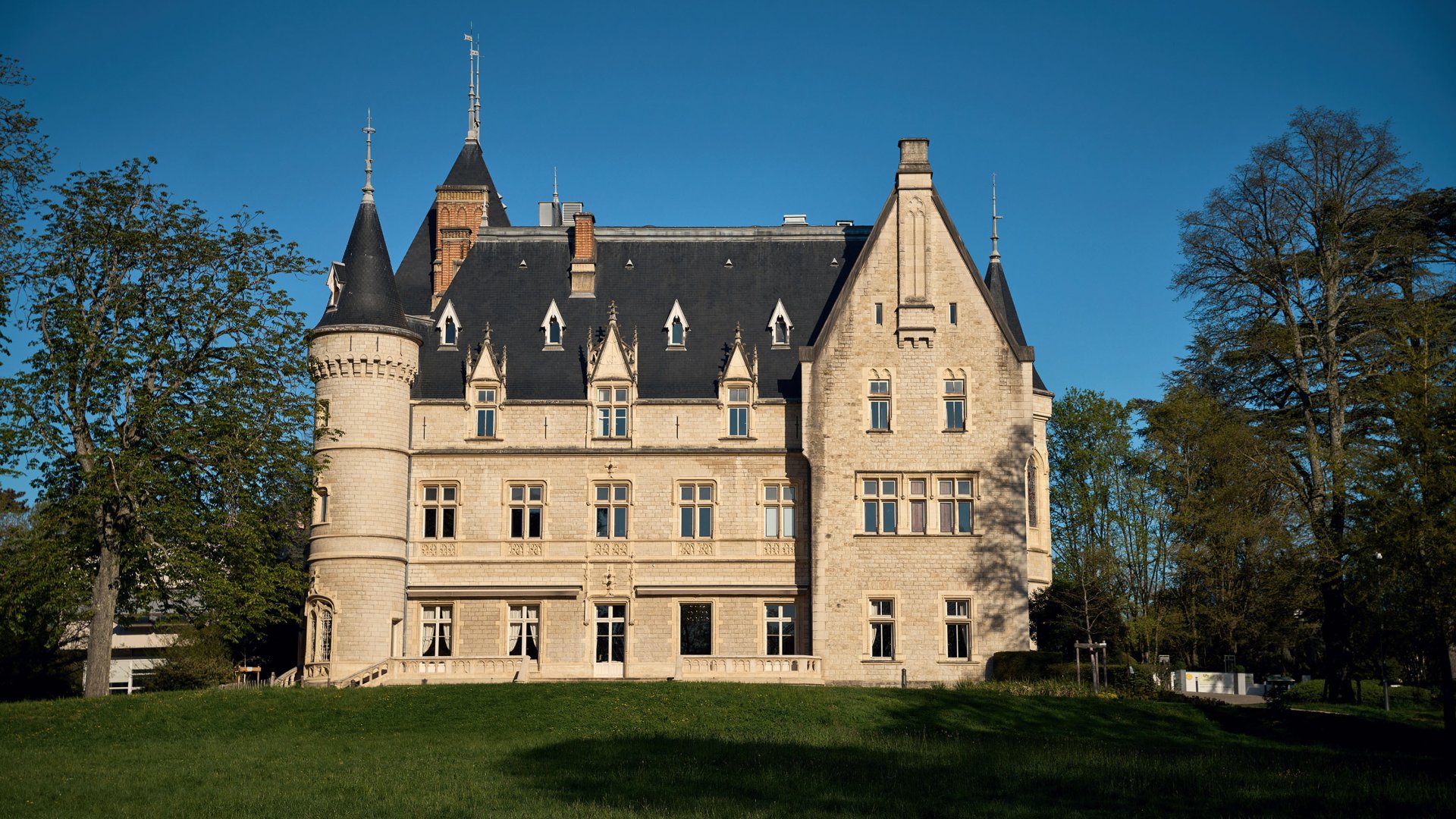 Saisons Ecully Chateau du Vivier
